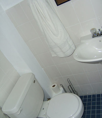 07 - Bathroom