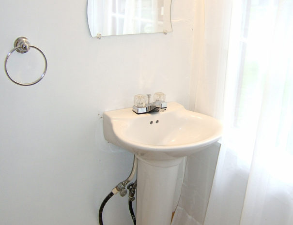 09 - Bathroom